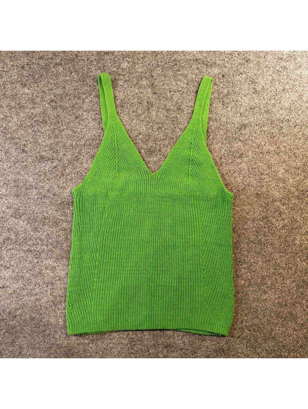 Maeve Anthropologie Green Knit V-Neck Tank Top Sweater Tank Small